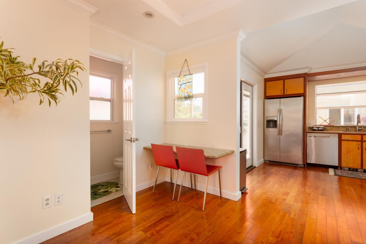 Spacious Renovated Petaluma Home- Pool Table, Fire Pit, Parking Zewnętrze zdjęcie