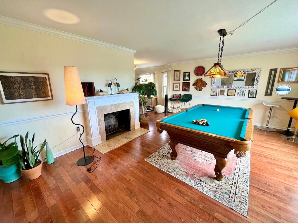 Spacious Renovated Petaluma Home- Pool Table, Fire Pit, Parking Zewnętrze zdjęcie