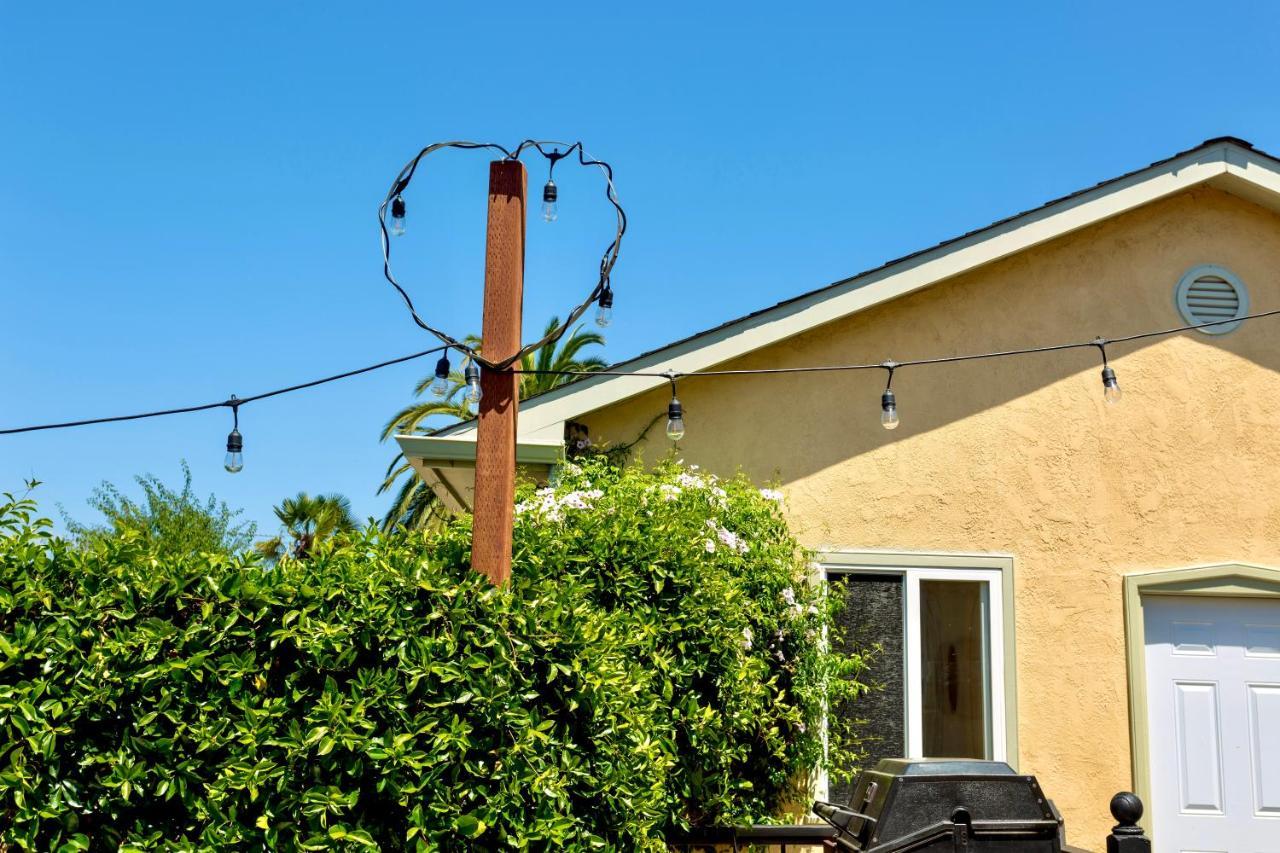 Spacious Renovated Petaluma Home- Pool Table, Fire Pit, Parking Zewnętrze zdjęcie